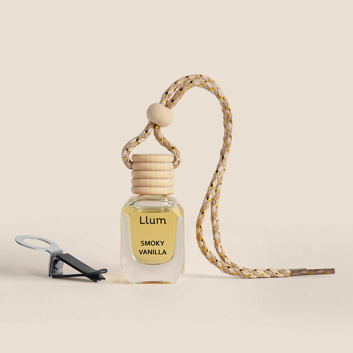 Smoky Vanilla Car Freshener With AC Vent Clip